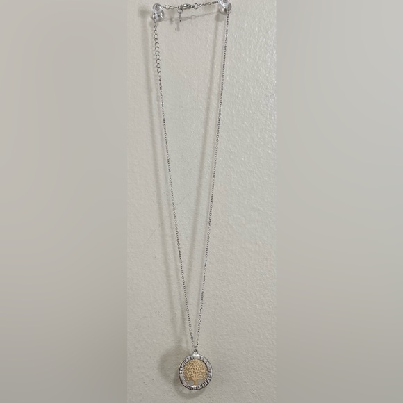 🎉❤️Silver Gold Tree of Life Necklace - Picture 3 of 3